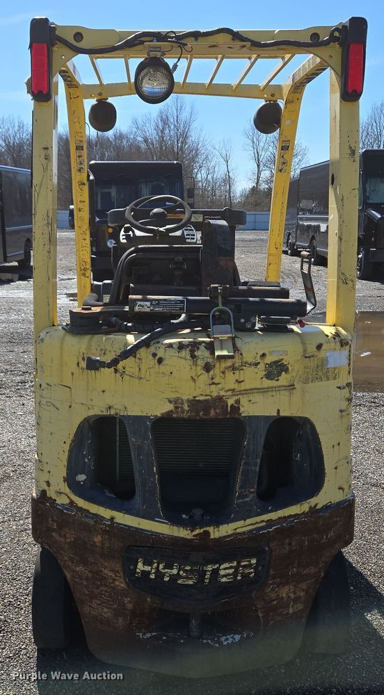 image for item YA0385 2008 Hyster S40FT forklift