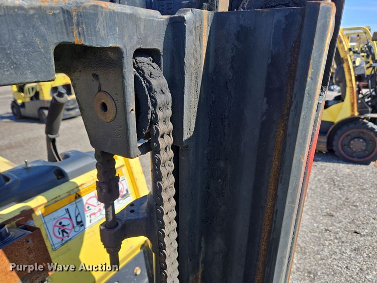 image for item YA0385 2008 Hyster S40FT forklift