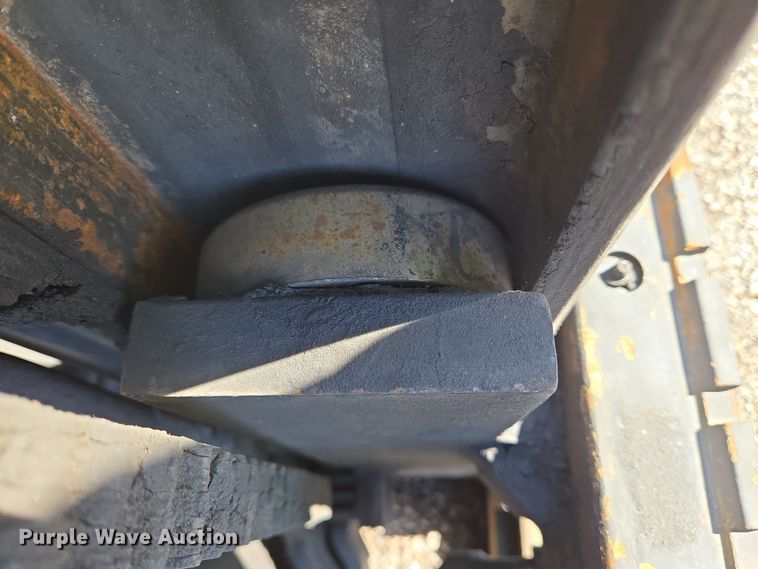 image for item YA0385 2008 Hyster S40FT forklift