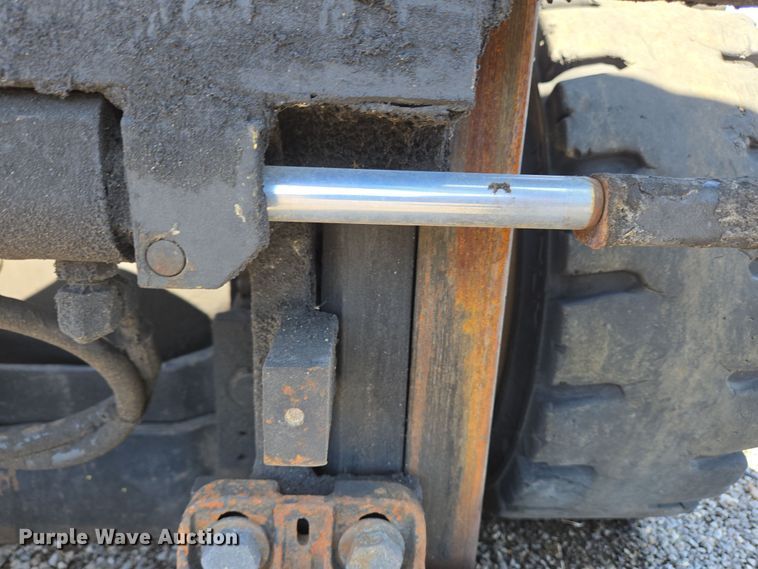 image for item YA0385 2008 Hyster S40FT forklift