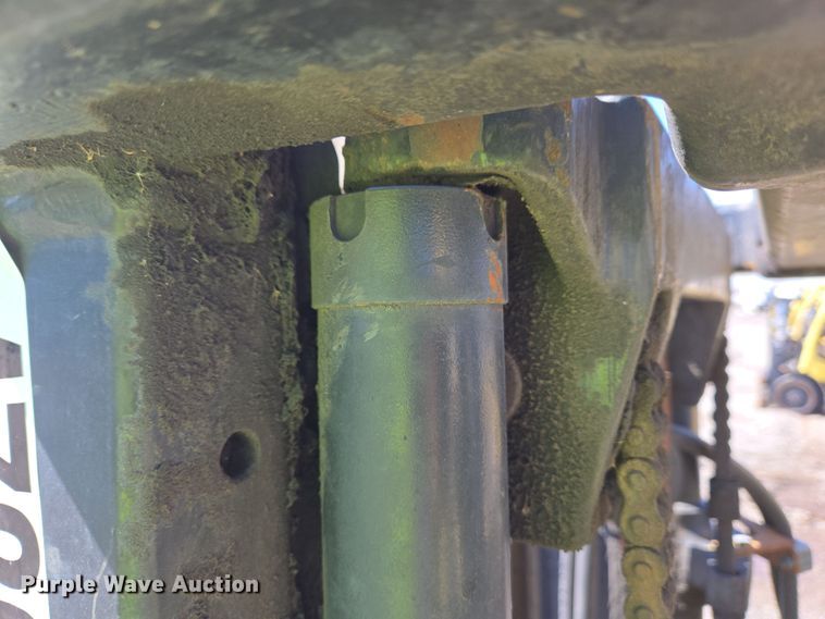 image for item YA0385 2008 Hyster S40FT forklift