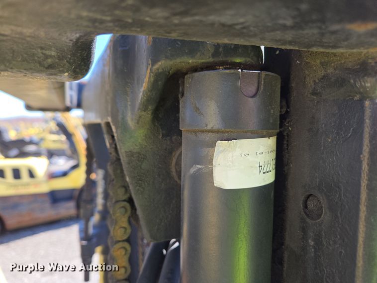 image for item YA0385 2008 Hyster S40FT forklift