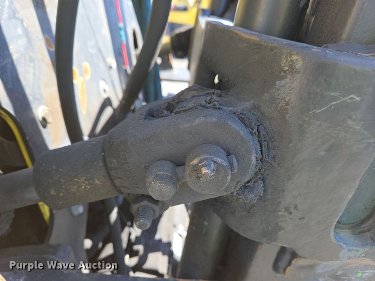 image for item YA0385 2008 Hyster S40FT forklift