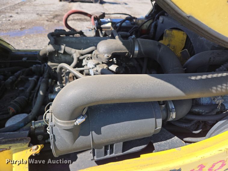 image for item YA0385 2008 Hyster S40FT forklift