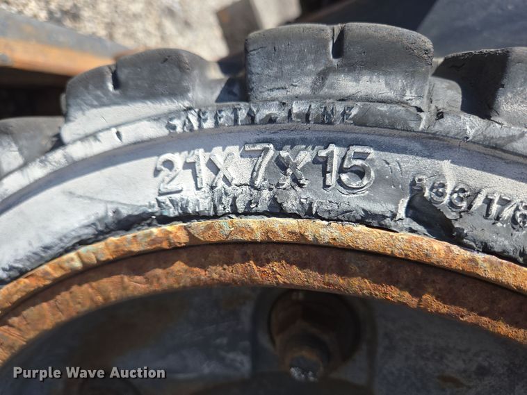 image for item YA0385 2008 Hyster S40FT forklift