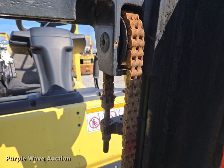 image for item YA0386 Hyster S40FT forklift