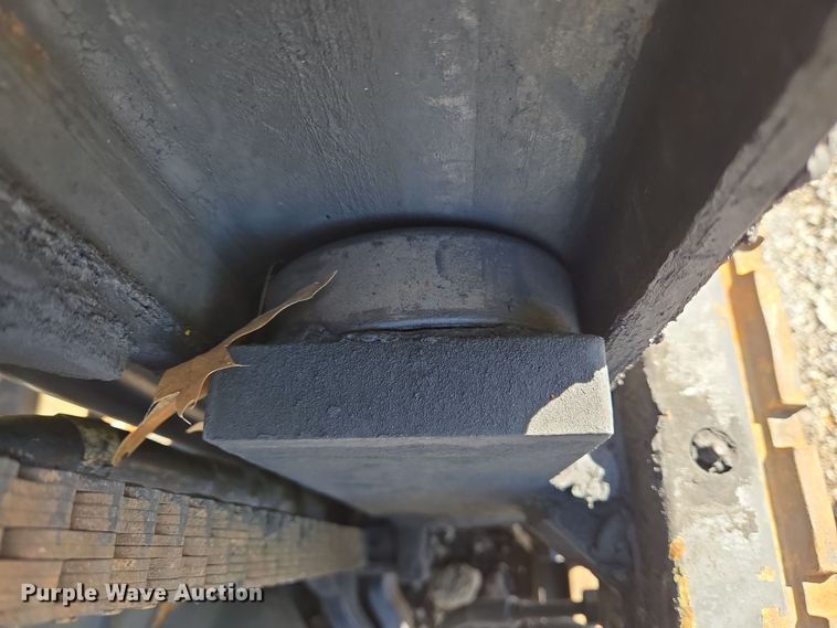 image for item YA0386 Hyster S40FT forklift