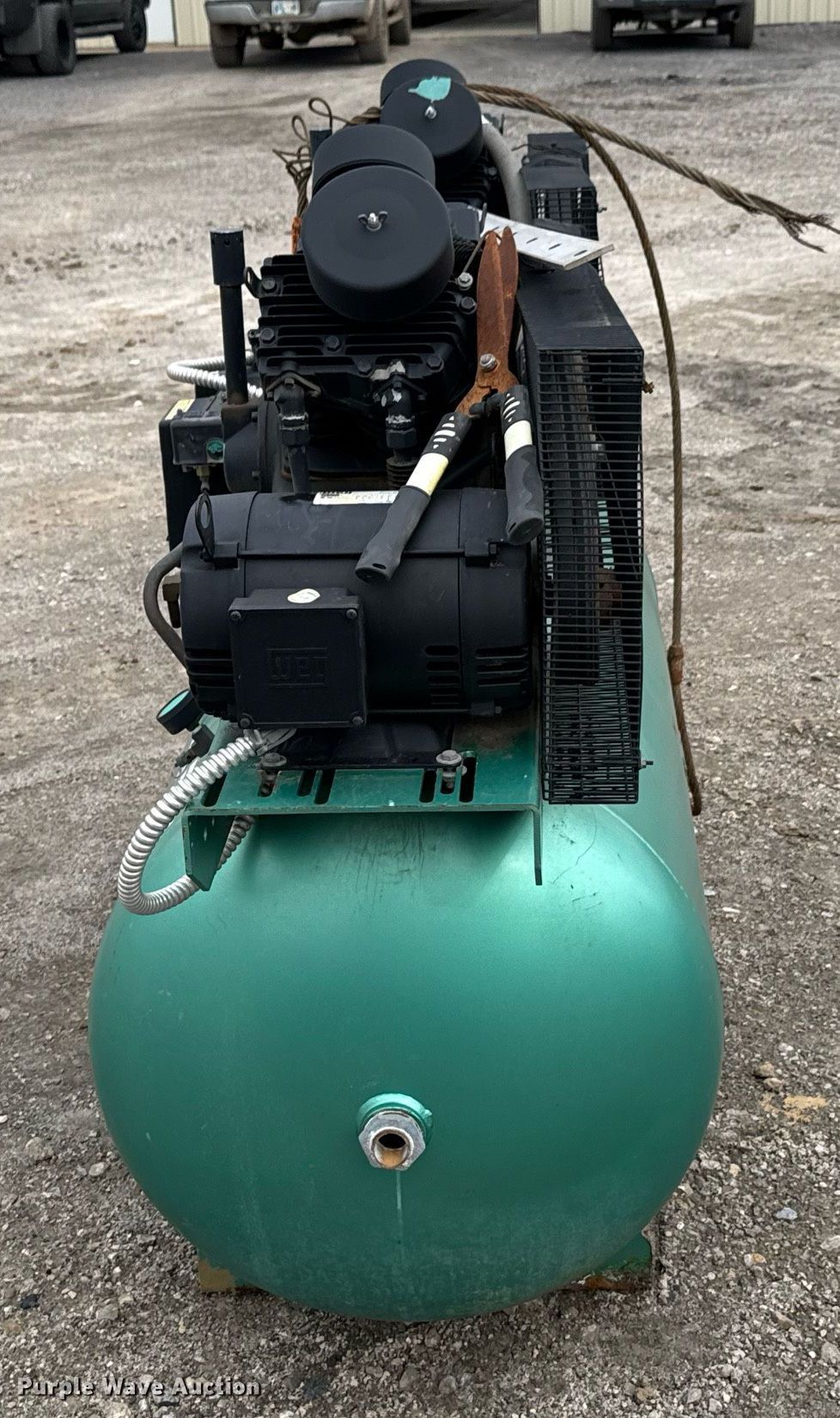1998 Speedaire 5ZG39A air compressor in Claremore, OK | Item