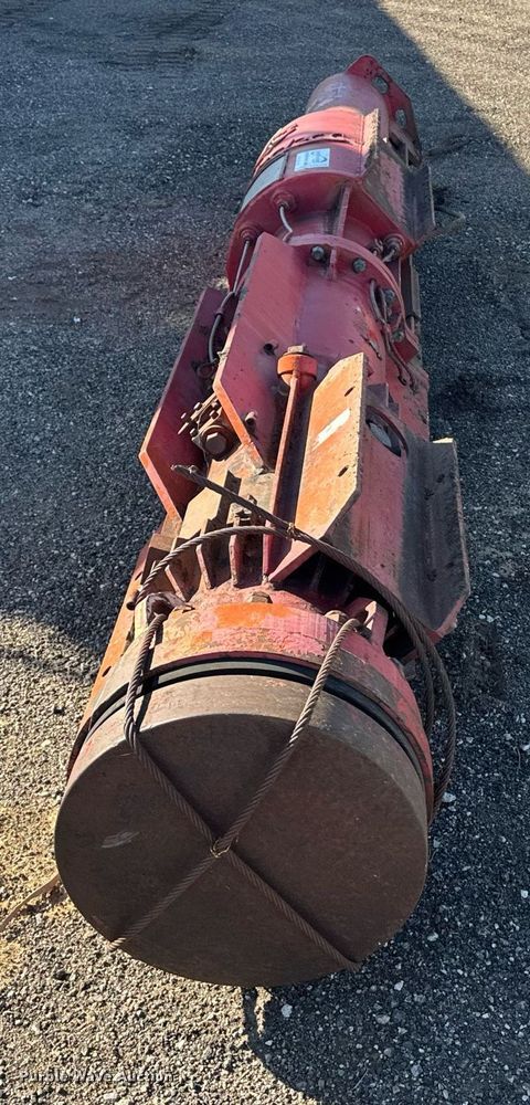 image for item DE2128 MKT E33/3C/2CC piling driver