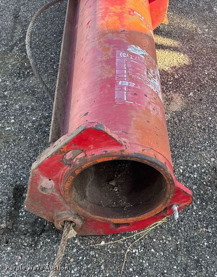 image for item DE2128 MKT E33/3C/2CC piling driver