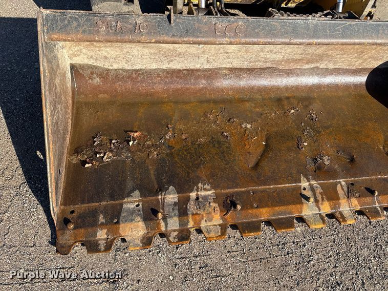 image for item DE2129 2015 Caterpillar 289D tracked skid steer loader