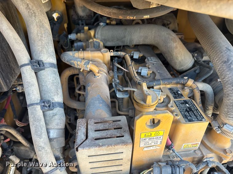 image for item DE2129 2015 Caterpillar 289D tracked skid steer loader