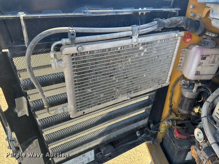 image for item DE2129 2015 Caterpillar 289D tracked skid steer loader