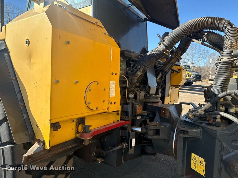 image for item DE2130 2007 Komatsu HM400-2 articulated haul truck