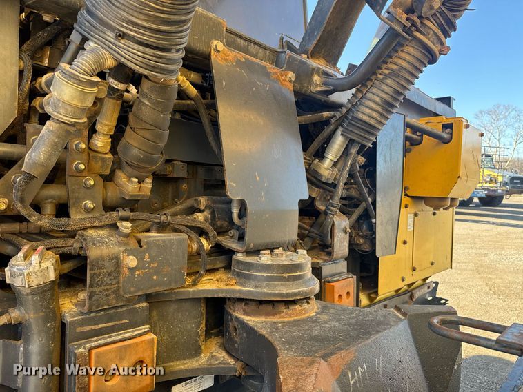 image for item DE2130 2007 Komatsu HM400-2 articulated haul truck