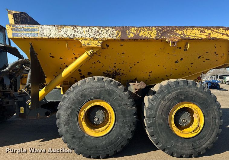 image for item DE2130 2007 Komatsu HM400-2 articulated haul truck