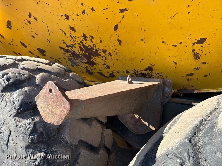 image for item DE2130 2007 Komatsu HM400-2 articulated haul truck