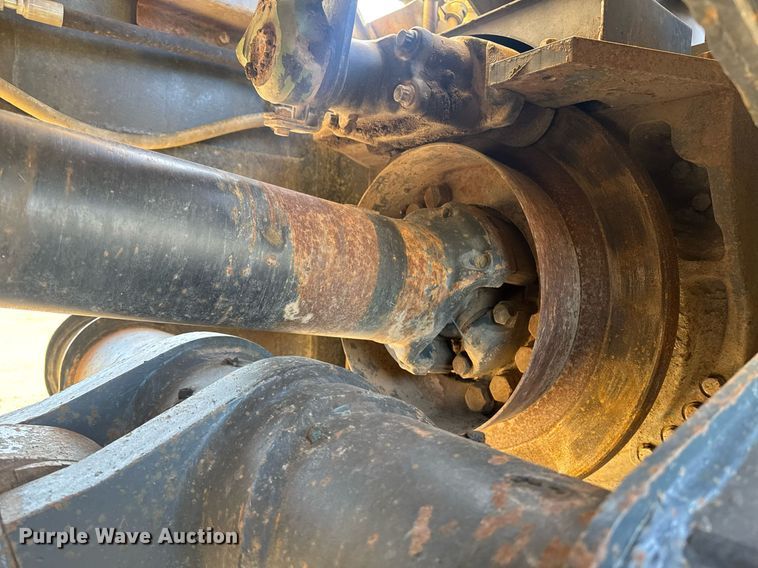 image for item DE2130 2007 Komatsu HM400-2 articulated haul truck