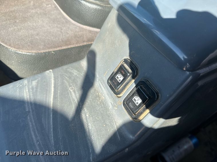 image for item DE2130 2007 Komatsu HM400-2 articulated haul truck