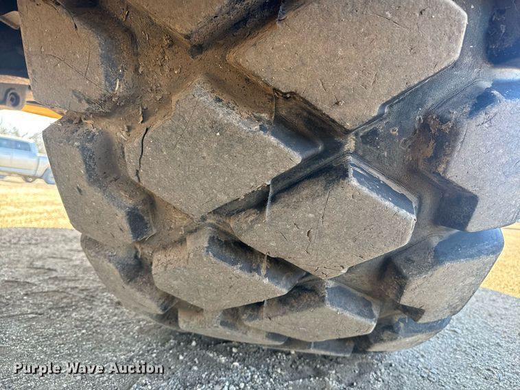 image for item DE2130 2007 Komatsu HM400-2 articulated haul truck