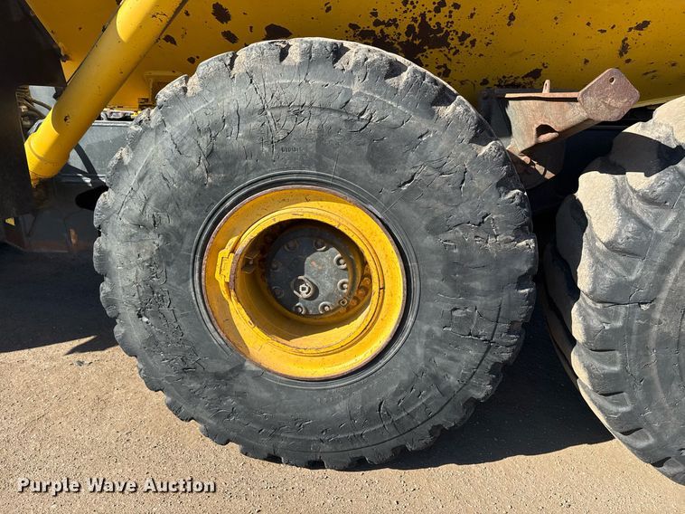 image for item DE2130 2007 Komatsu HM400-2 articulated haul truck