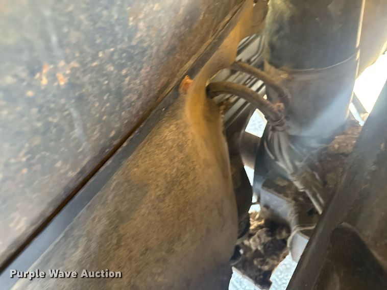 image for item DE2130 2007 Komatsu HM400-2 articulated haul truck