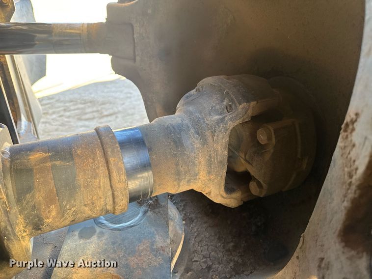 image for item DE2131 2007 Komatsu HM400-2 articulated haul truck