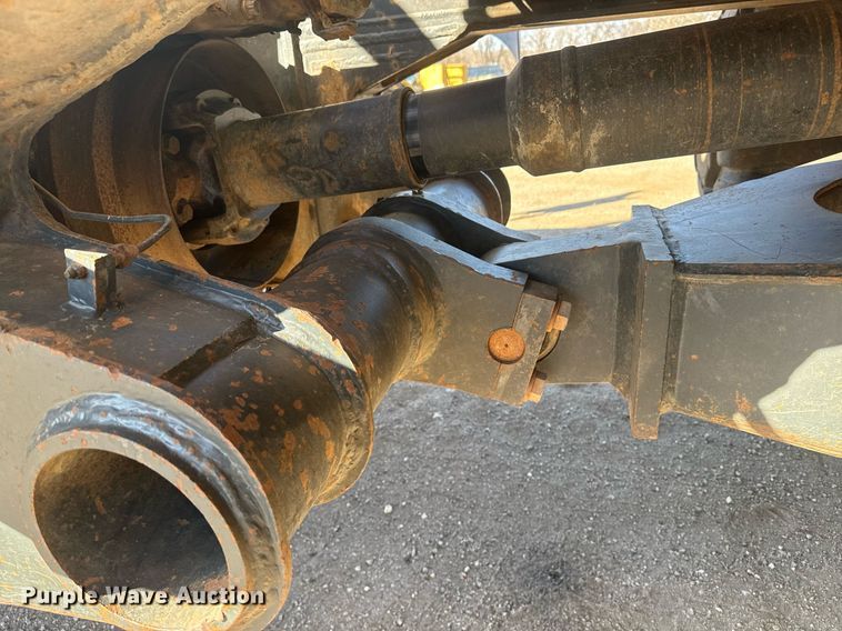 image for item DE2131 2007 Komatsu HM400-2 articulated haul truck