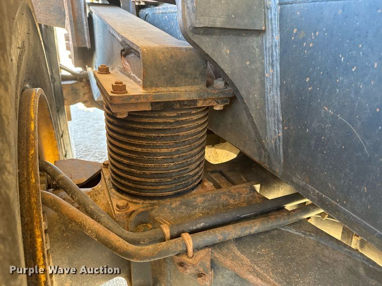 image for item DE2131 2007 Komatsu HM400-2 articulated haul truck