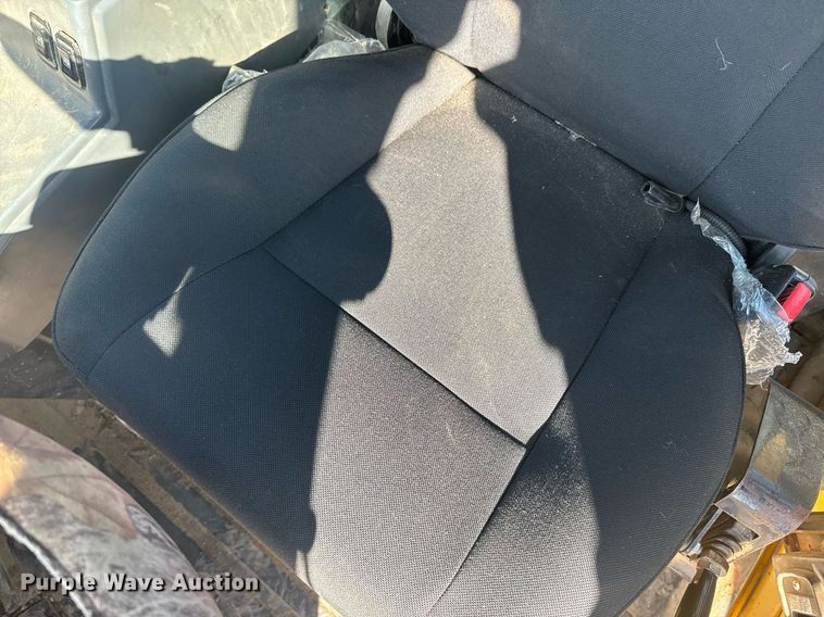 image for item DE2131 2007 Komatsu HM400-2 articulated haul truck