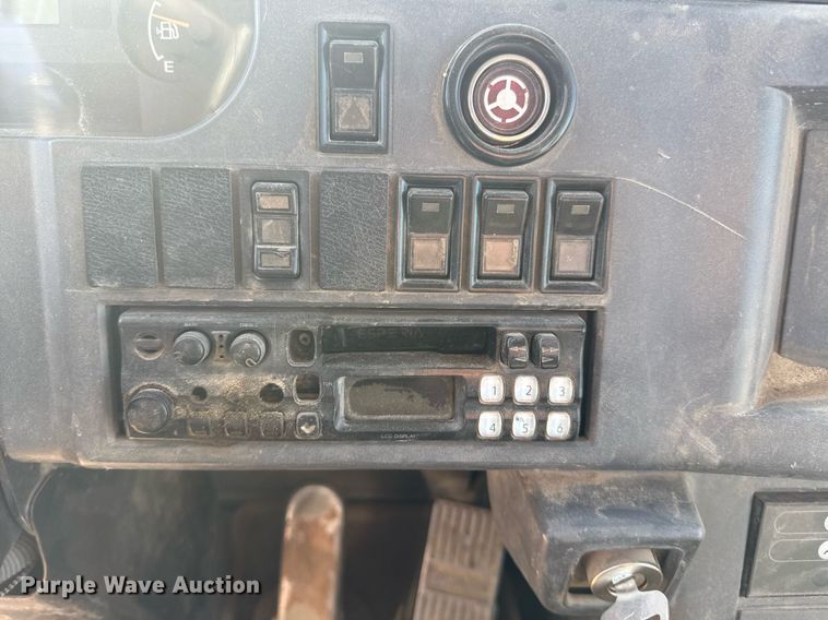 image for item DE2131 2007 Komatsu HM400-2 articulated haul truck