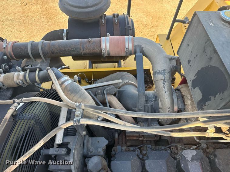 image for item DE2131 2007 Komatsu HM400-2 articulated haul truck