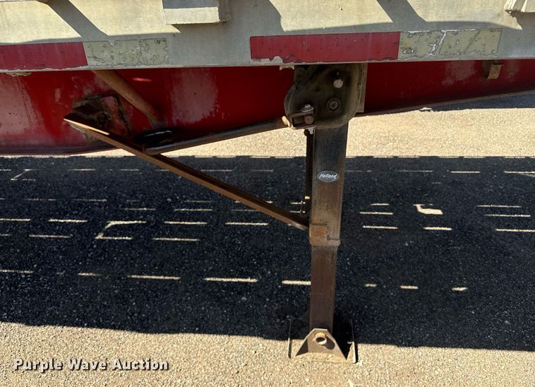 image for item DE2132 1989 Wilson CF-900 flatbed trailer