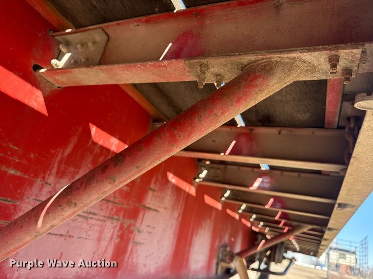 image for item DE2132 1989 Wilson CF-900 flatbed trailer