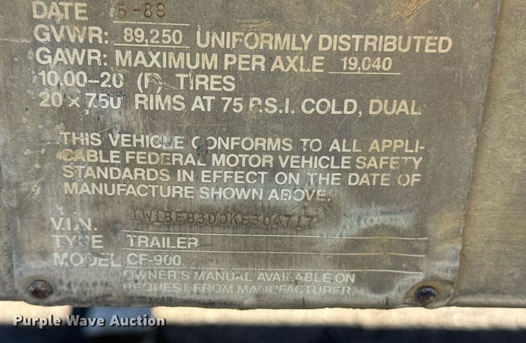 image for item DE2132 1989 Wilson CF-900 flatbed trailer