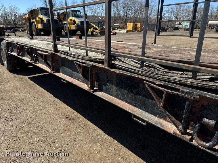 image for item DE2133 1976 Luttig equipment trailer
