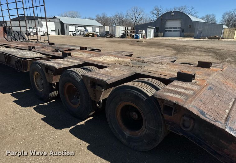 image for item DE2133 1976 Luttig equipment trailer