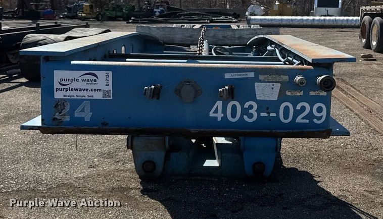 image for item DE2134 1998 Kalyn Siebert TL280 lowboy equipment trailer
