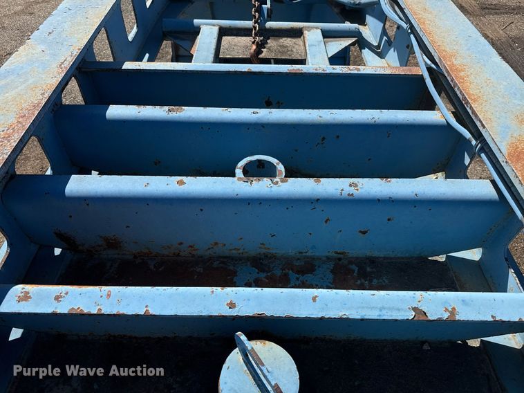 image for item DE2134 1998 Kalyn Siebert TL280 lowboy equipment trailer
