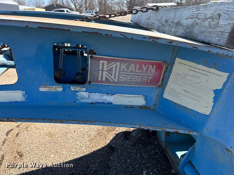 image for item DE2134 1998 Kalyn Siebert TL280 lowboy equipment trailer