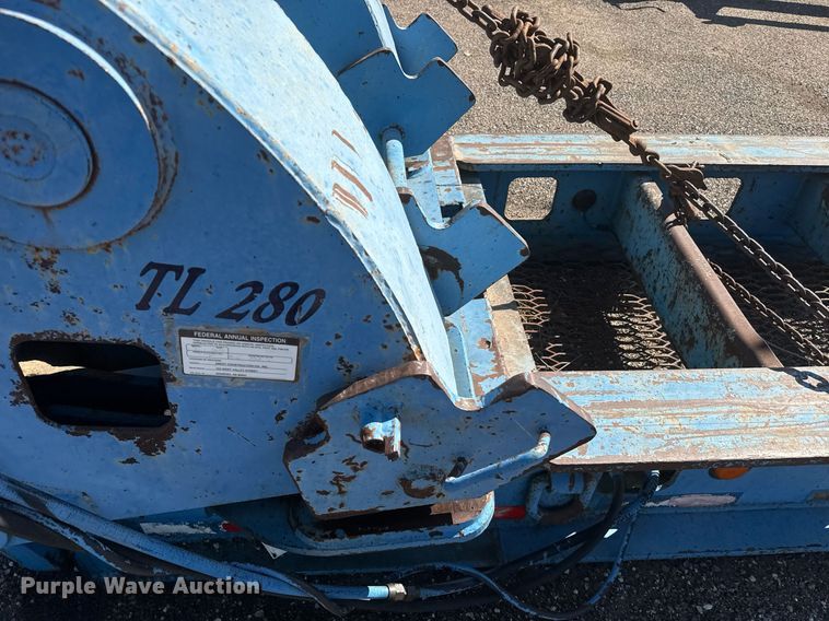 image for item DE2134 1998 Kalyn Siebert TL280 lowboy equipment trailer