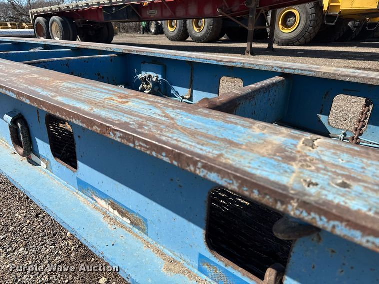 image for item DE2134 1998 Kalyn Siebert TL280 lowboy equipment trailer
