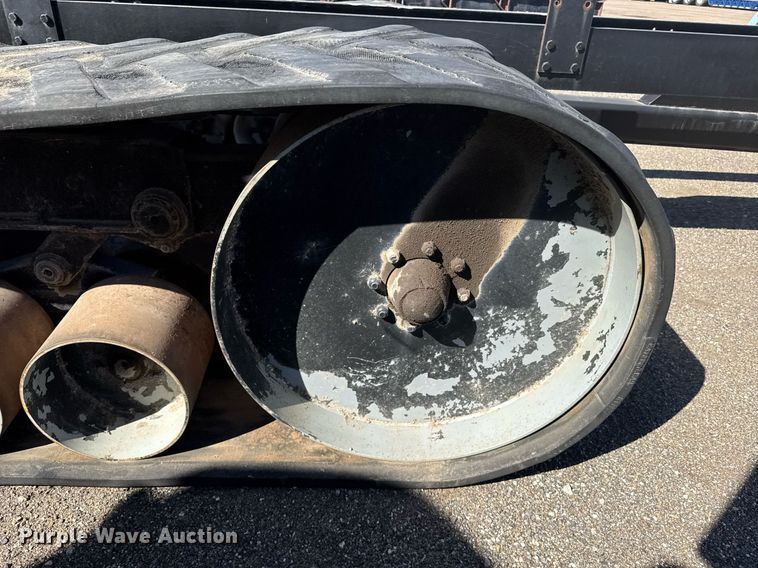 image for item DE2135 Tracked trailer