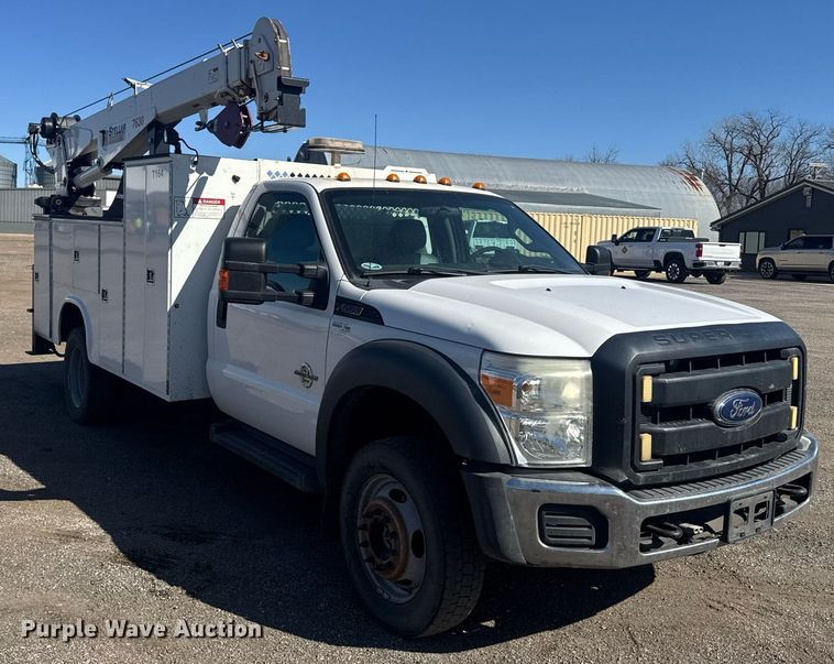 image for item DE2137 2015 Ford F550 Super Duty XL utility / service truck