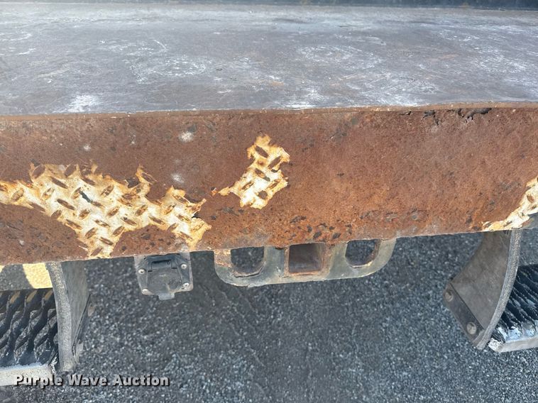 image for item DE2137 2015 Ford F550 Super Duty XL utility / service truck