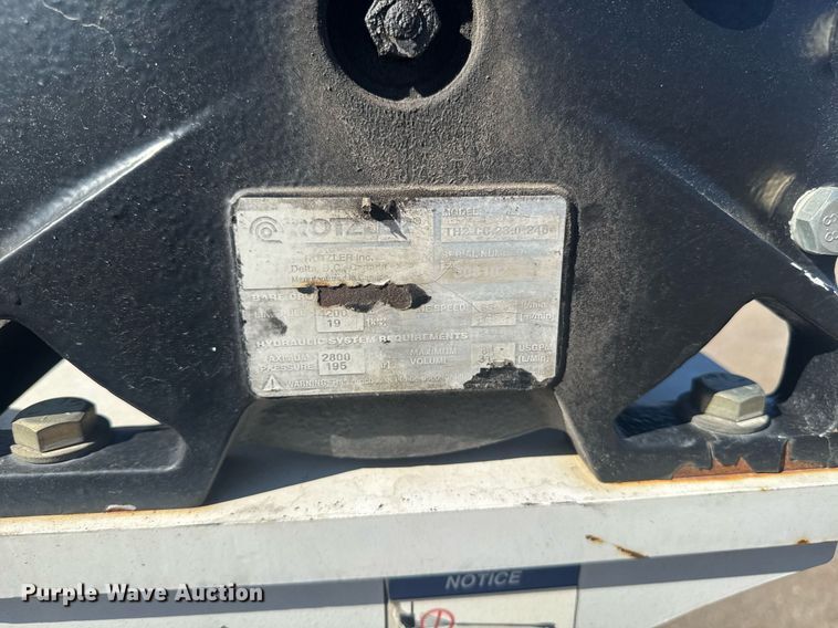 image for item DE2137 2015 Ford F550 Super Duty XL utility / service truck