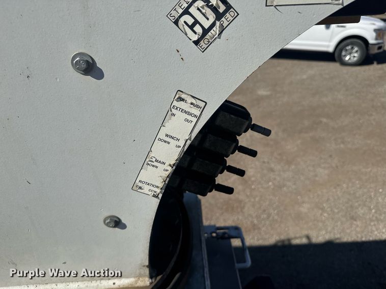 image for item DE2137 2015 Ford F550 Super Duty XL utility / service truck