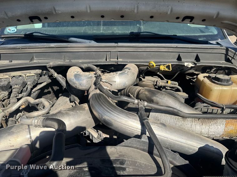 image for item DE2137 2015 Ford F550 Super Duty XL utility / service truck