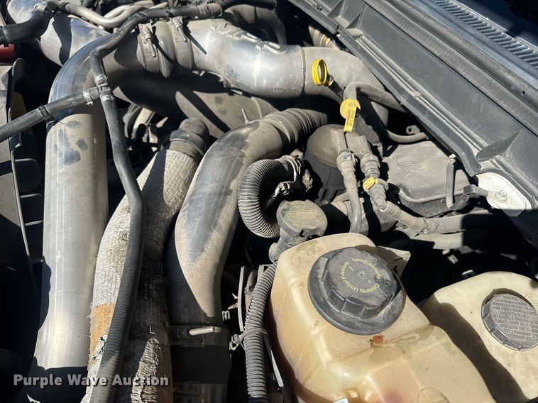 image for item DE2137 2015 Ford F550 Super Duty XL utility / service truck