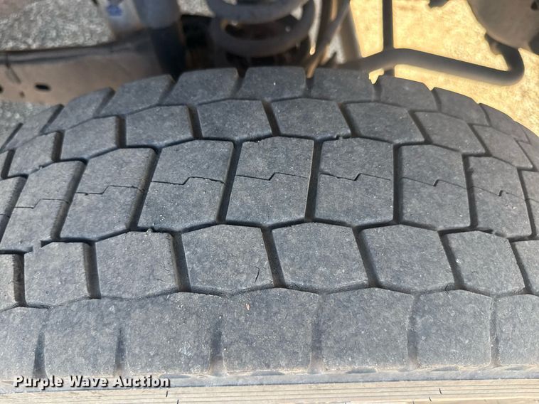 image for item DE2137 2015 Ford F550 Super Duty XL utility / service truck